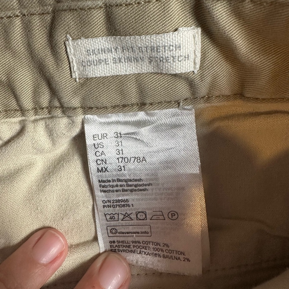 H&M Slim Fit Khaki Stretch Chino Pants | Size 31 - Picture 3 of 7